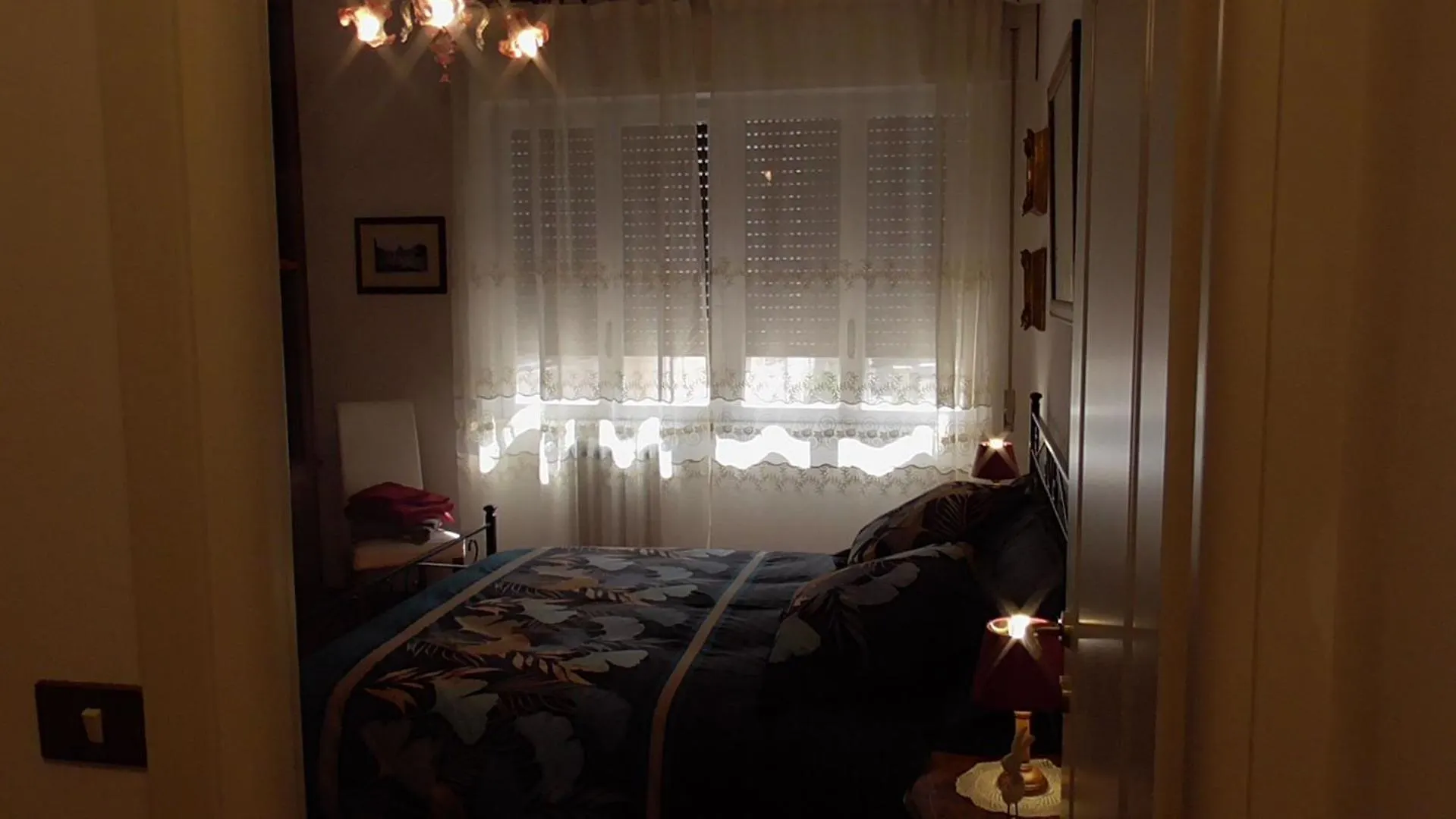 Italian Romance - A Fine Apartment In Rome