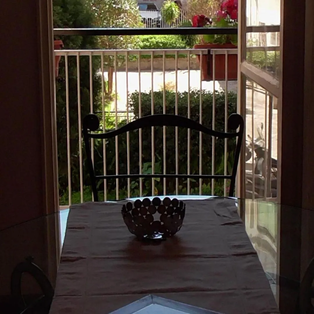 Italian Romance - A Fine Apartment In Rome 0*,